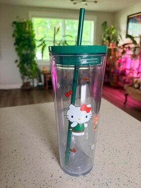 Starbucks x Hello Kitty 24 oz Green Cold Cup Tumbler w/ Straw Sanrio